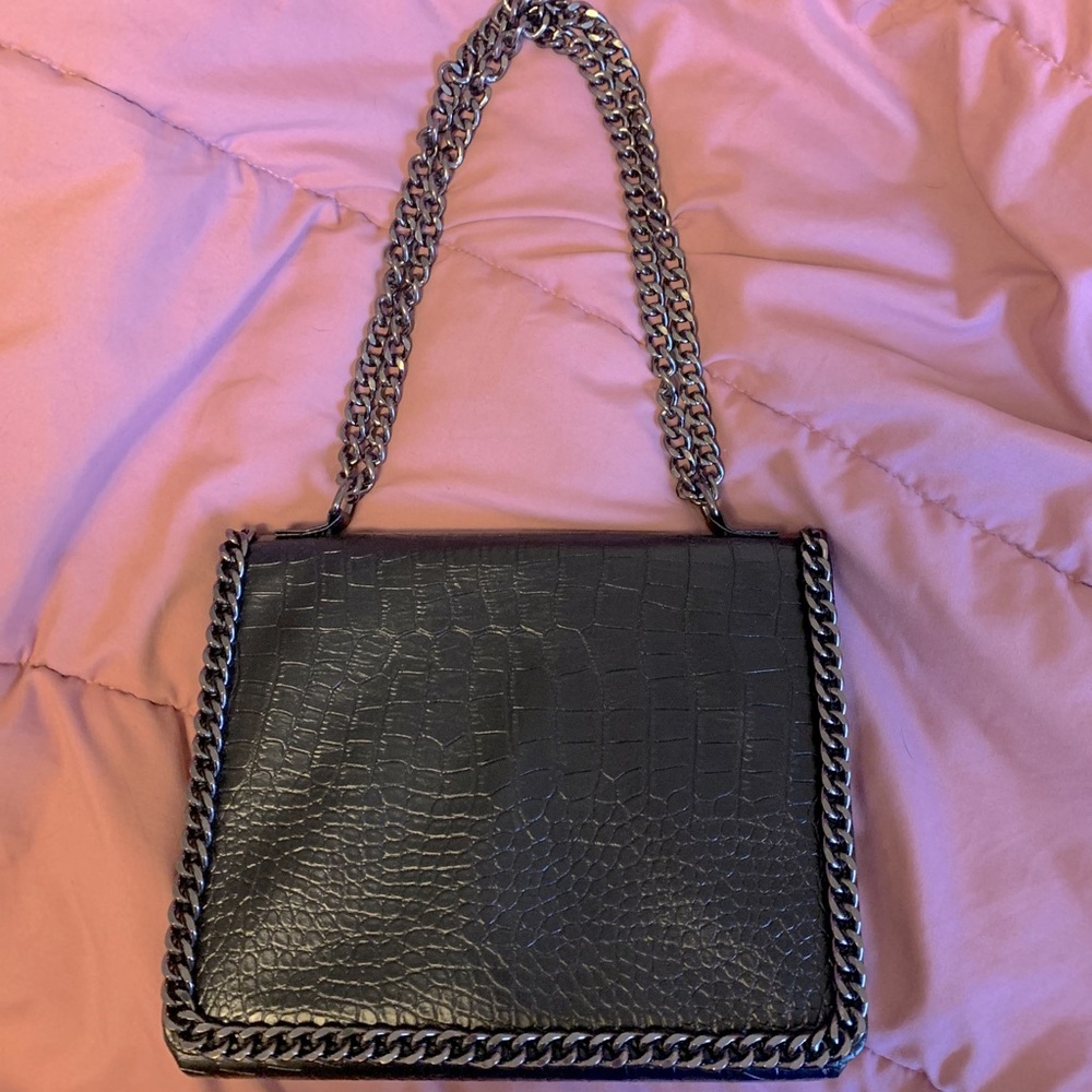 Missguided Chain Link Purse
